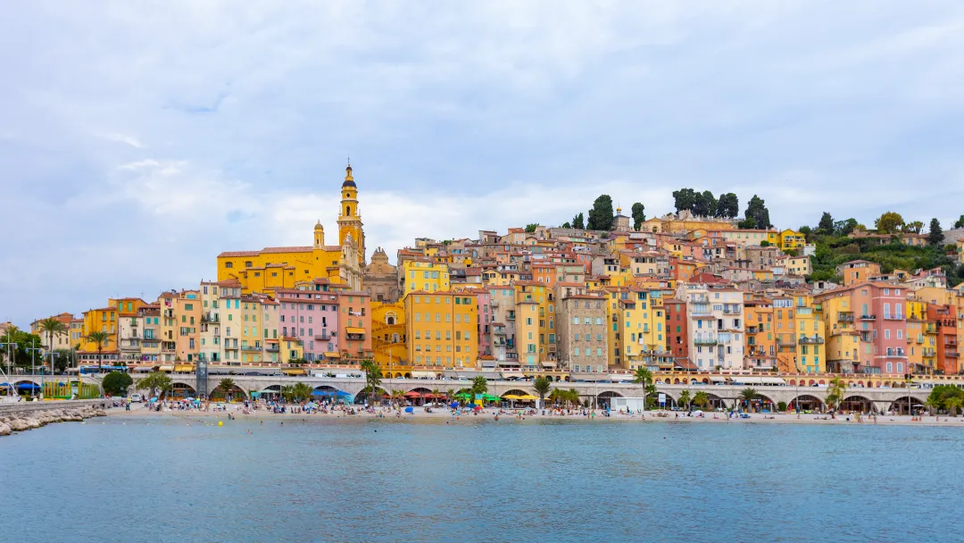 Transfert Nice → Menton avec chauffeur privé